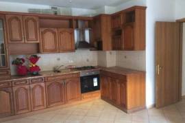 Apartament 2+1, Rruga e Barrikadave, Qera