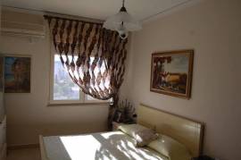 Apartament 3+1,140m2, i mobiluar, Rr.e Durrësit, Shitje