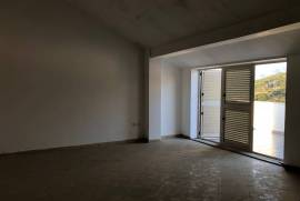 apartament 2+1 ne zonen e Freskut, Verkauf