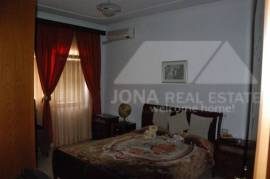 Apartament/Zyre me qera ne zone e Xhamllikut, Location