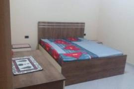 Apartament me qera prane shkolles Petro Nini, Location