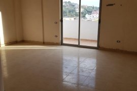 SHITET APARTAMENT NË LAGJEN GAFURR MUÇO, LUSHNJE, Shitje