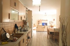 Yzberisht shitet apartament 2+1 me Hipotek , Πώληση