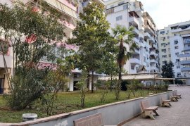 Apt tek KIKA 1 (Kom.e Parisit) 1+1 , Vente