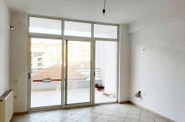 Apt tek KIKA 1 (Kom.e Parisit) 1+1 , Πώληση