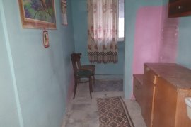 SHITET APARTAMENT 1+1 NË LAGJEN SKËNDER LIBOHOVA, , Πώληση