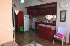 Shitet Super Apartament 2+1 Komuna e Parisit, Shitje