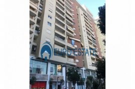 Tirane, shes apartament 2+1, 117.000 Euro HipotekA, Venta