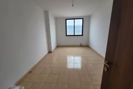 Shitet Apartament , Shitje
