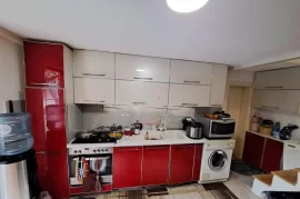 Shitet Duplex 2+1+2tualete, Xhamllik, 75,000 Euro, Shitje