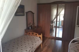 Qera, Garsoniere, Shkolla E Bashkuar, 250 Euro, Ενοικίαση