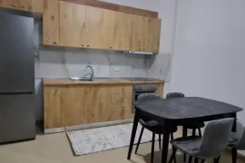 Qera, Apartament 2+1+2+ Post Parkimi, Bulevardi I , Ενοικίαση