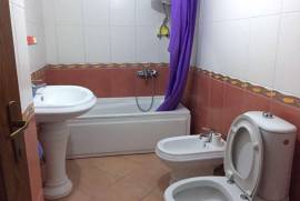 Apartament 2+1, Liqeni Artifcial, Miete