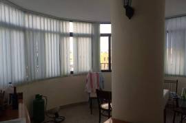 Apartamnet 3+1, Komuna e Parisit , Venta