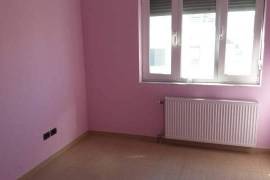 Tirane, jap me qera apartament 3+1+A+BLK Kati 4, 1, Location