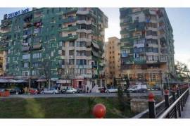 Tirane, shes dyqan Kati 1, 30 m² 45.000 Euro (Pall