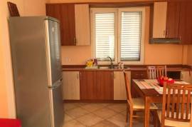 Shitet apartament 2+1 ne Qerret, Shitje