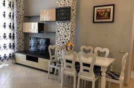 Apartament 2+1,Kopshti Botanik, 400 Euro,, Qera