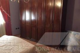 Apartament 2 + 1 me qera ne Komunen e Parisit, Qera