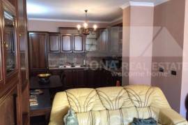 Apartament 2 + 1 me qera ne Komunen e Parisit, Huren