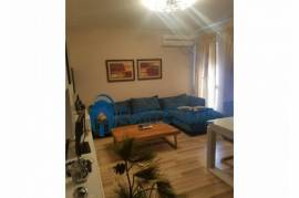 Shitet Apartament, Shitje