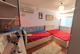 Ne Kombinat shitet apartament 1+1 me Hipotek, Πώληση