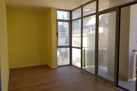 Apartament 3+1 per shitje ne Rrugen Sali Butka, Πώληση