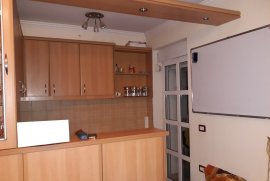 SHITET APARTAMENT 1+1 NE LAGJEN 16 KORÇË, Vente