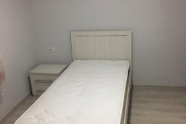 Jepet me qira apartamenti 2+1, Affitto