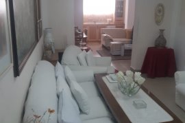 Jepet per shitje apartament 3+1+2 , Sale