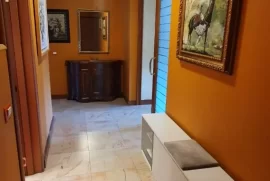 SHITET APARTAMENT 3+1 ME HIPOTKE.. TE SHALLVARET.., Venta