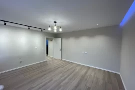 Shitet, Apartament 1+1, Bryli, 85000 Euro, Qera
