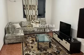 Qera, Apartament 1+1, Komuna Parisit, 500  Euro/Mu, Location