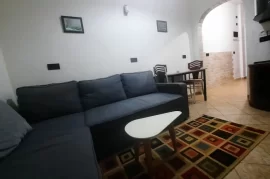 Qera, Apartament 1+1, Medrese, 400 Euro, Qera