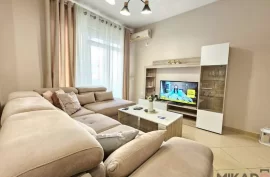 JEPET ME QIRA APARTAMENT 2+1+2 TEK RRUGA E ELBASAN, Ενοικίαση