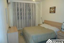 Apartament me qera