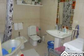 Apartament me qera