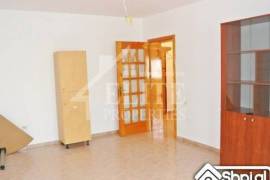 Shitet apartament 1+1 te Rr. “Fortuzi”