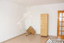 Shitet apartament 1+1 te Rr. “Fortuzi”