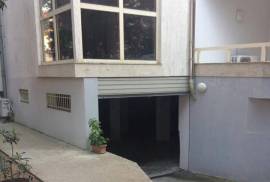 Apartament Dupleks Kompleksi Dinamo, Affitto