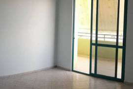 Apartament 2+1, Eladás