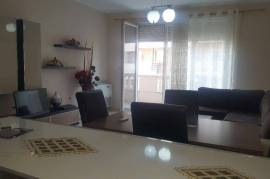 Apartament me qera 1+1, Qera