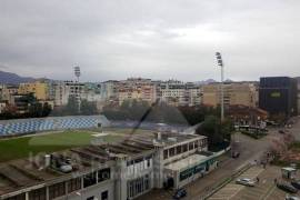 2+1+garazh luksoz Stadiumi Dinamo , Πώληση