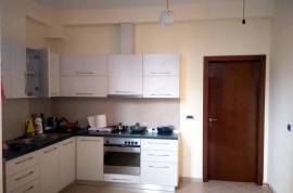 SHITET APARTAMENT 2+1 TEK UNAZA E RE, EJA STUDIO, Venta