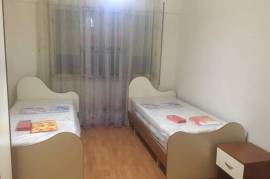 JEPET ME QERA APARTAMENT 2+1 i mob. kristal center, Huren