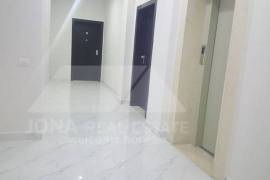 Apartament 2 + 1 me qera prane Kristal Center, Qera