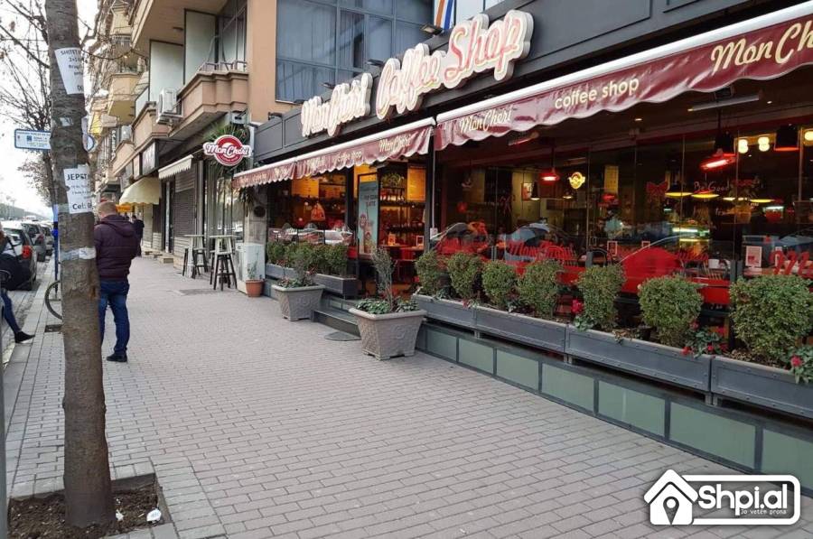 Apartament me qera ditore tek stacioni i Strenit