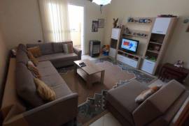 Okazion apartament 2+1 Shitje ne Myslym Shyri, Sale