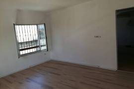 Shitet apartament 1+1, 65m2, Laprake, Sale