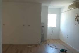 Shitet apartament 1+1, 65m2, Laprake, Πώληση